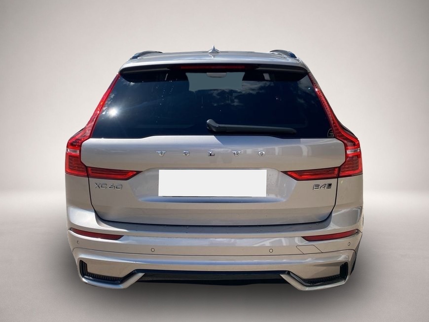 Fotografie 5 des Volvo XC60 B4 D AWD Plus Dark STDHZ*LICHT-PAKET