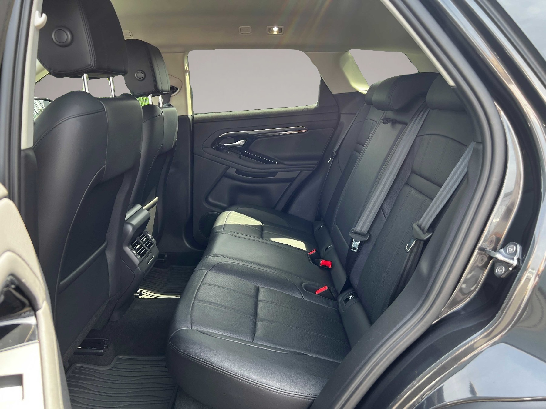 Bild 7 Land Rover Range Rover Evoque R-Dynamic NAV KAM SITZH. LEDE
