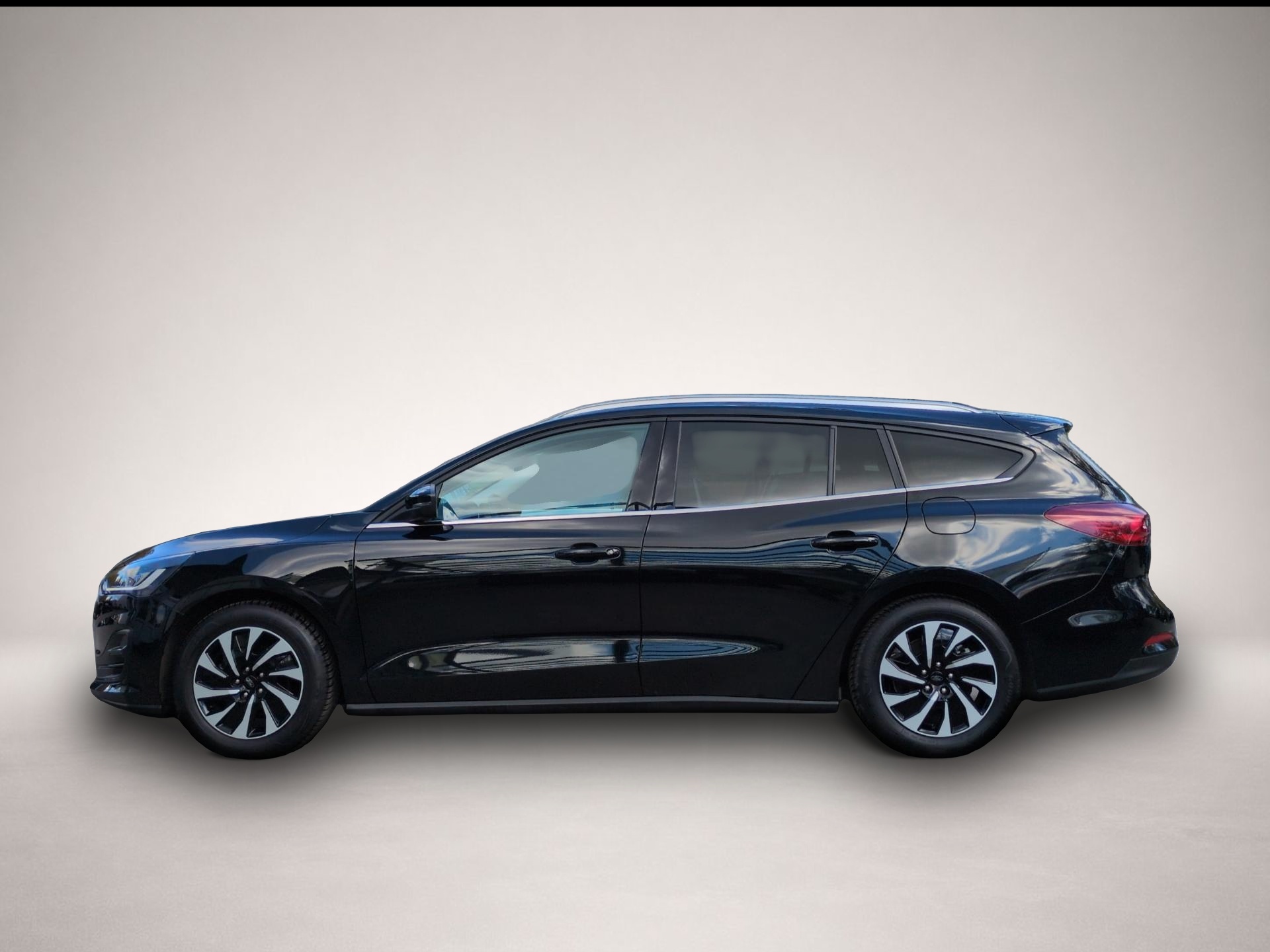 Bild 6 Ford Focus Turnier 1.0 EcoBoost Titanium Bluetooth Na