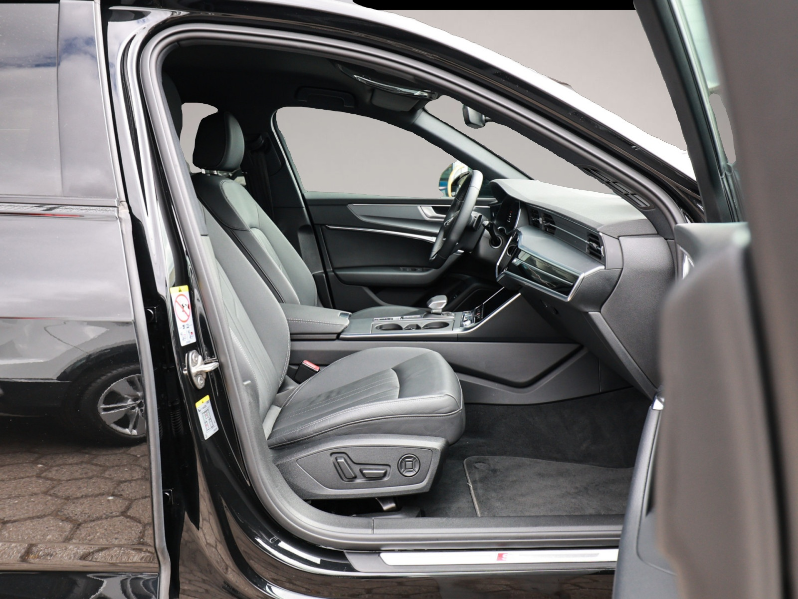 Bild 2 Audi A6