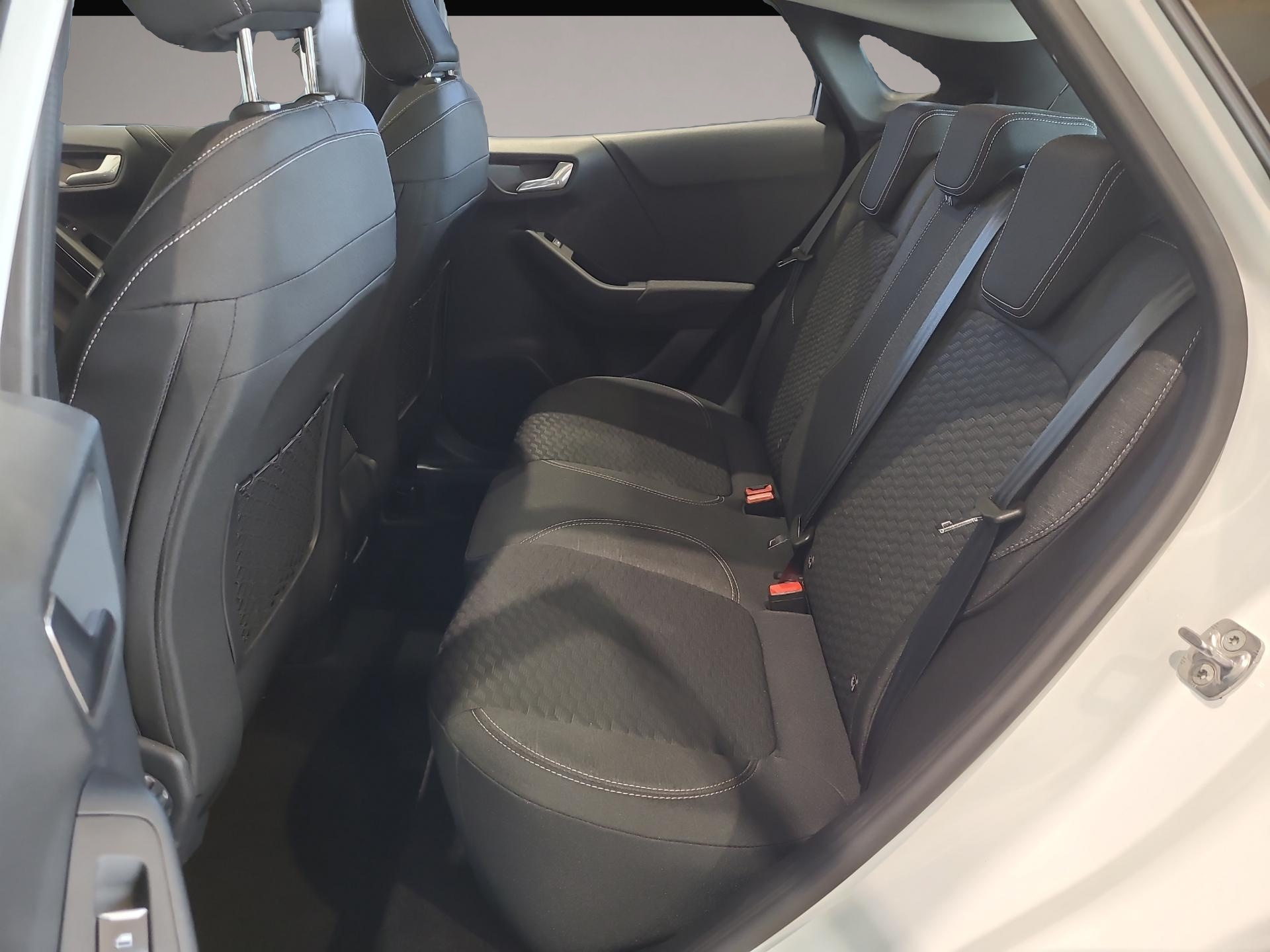 Bild 6 Ford Puma Titanium Bluetooth Navi LED Klima el. Fenst