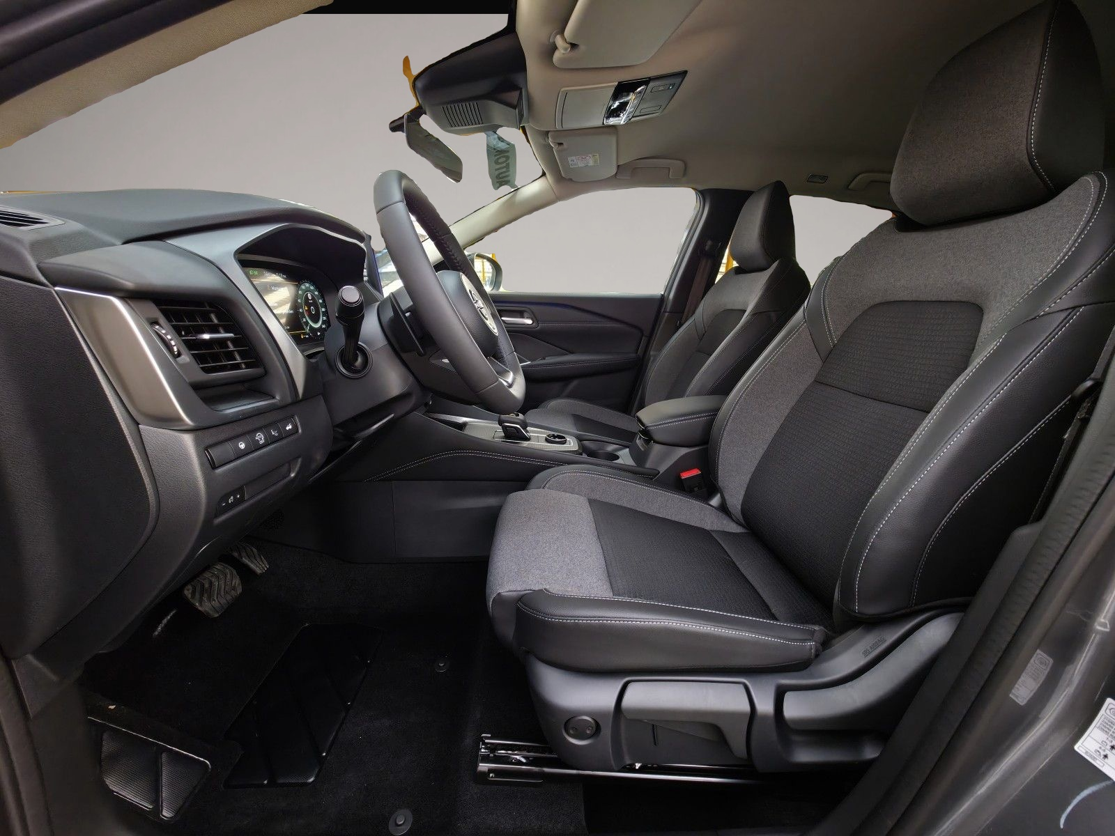 Bild 5 Nissan Qashqai MHEV 4WD N-Connecta+ Plus e.Heckkl. 360°