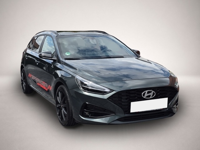 Fotografie 7 des Hyundai i30 Mild Hyb Advantage Navi LED Pano 1.5 T-GDI