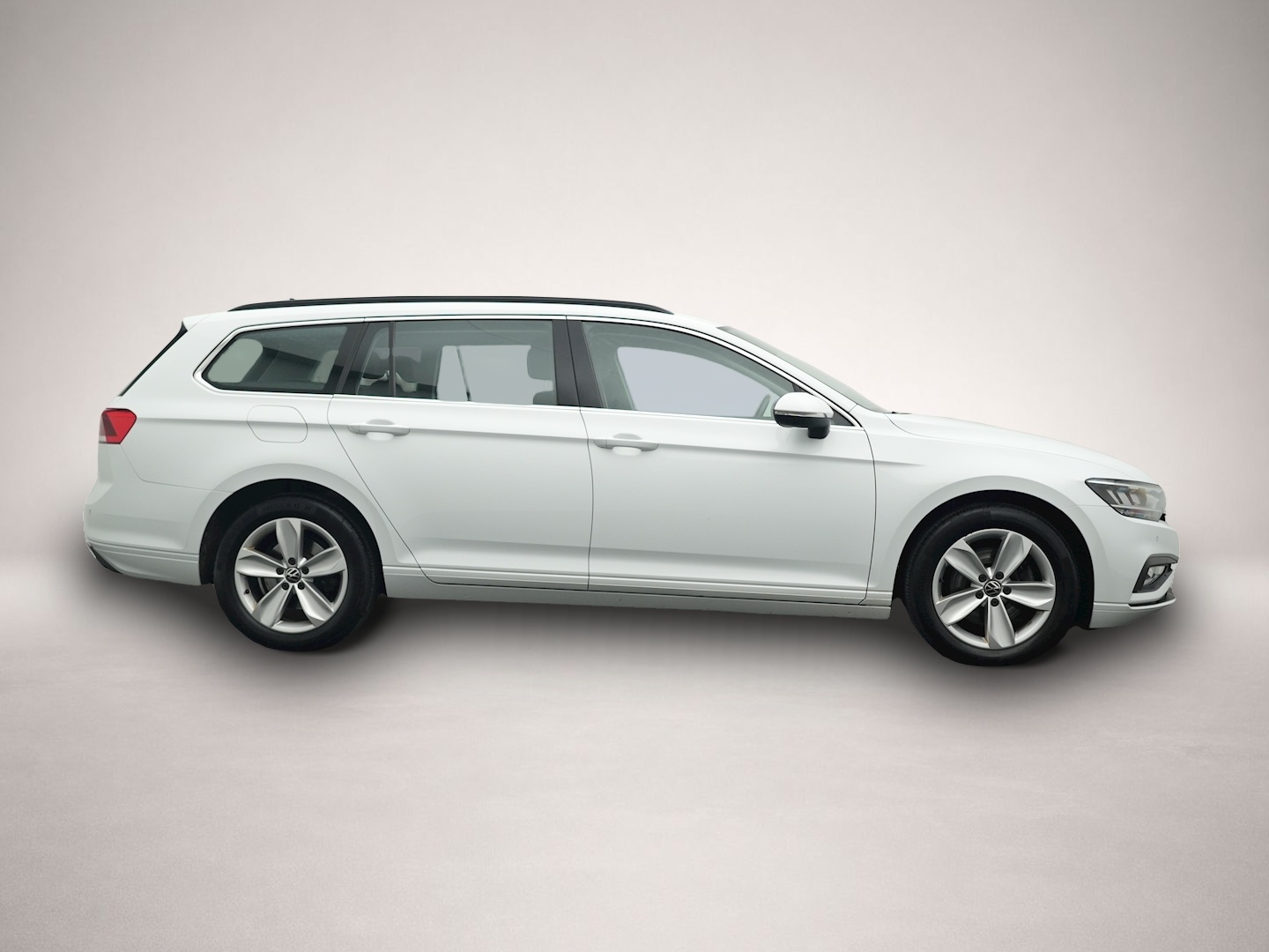 Bild 6 Volkswagen Passat Variant 2.0 TDI DSG 4Mo. BUSINESS LED NAV