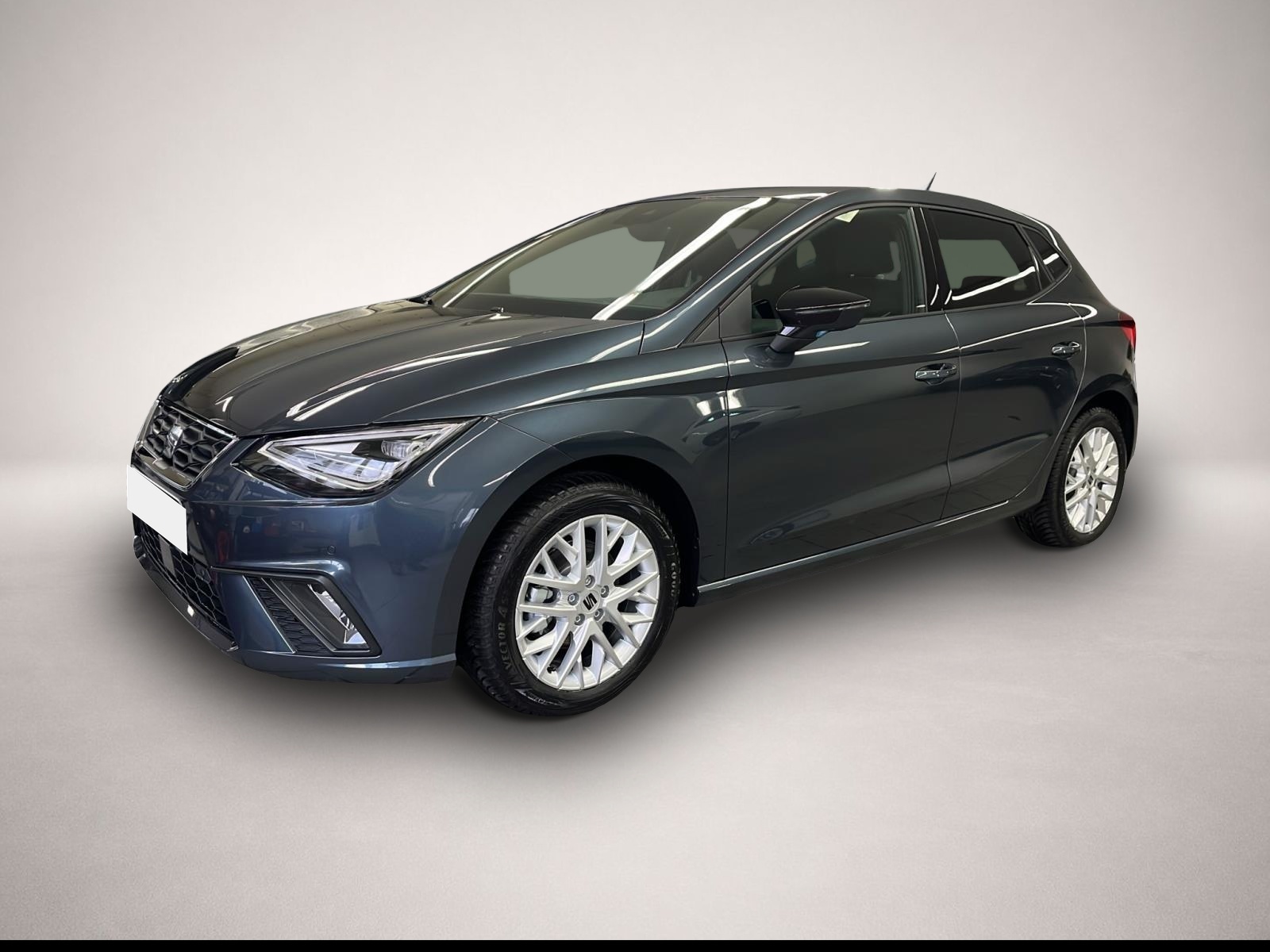Fotografie Seat Ibiza 1.5 TSI DSG FR KAMERA ACC NAVI