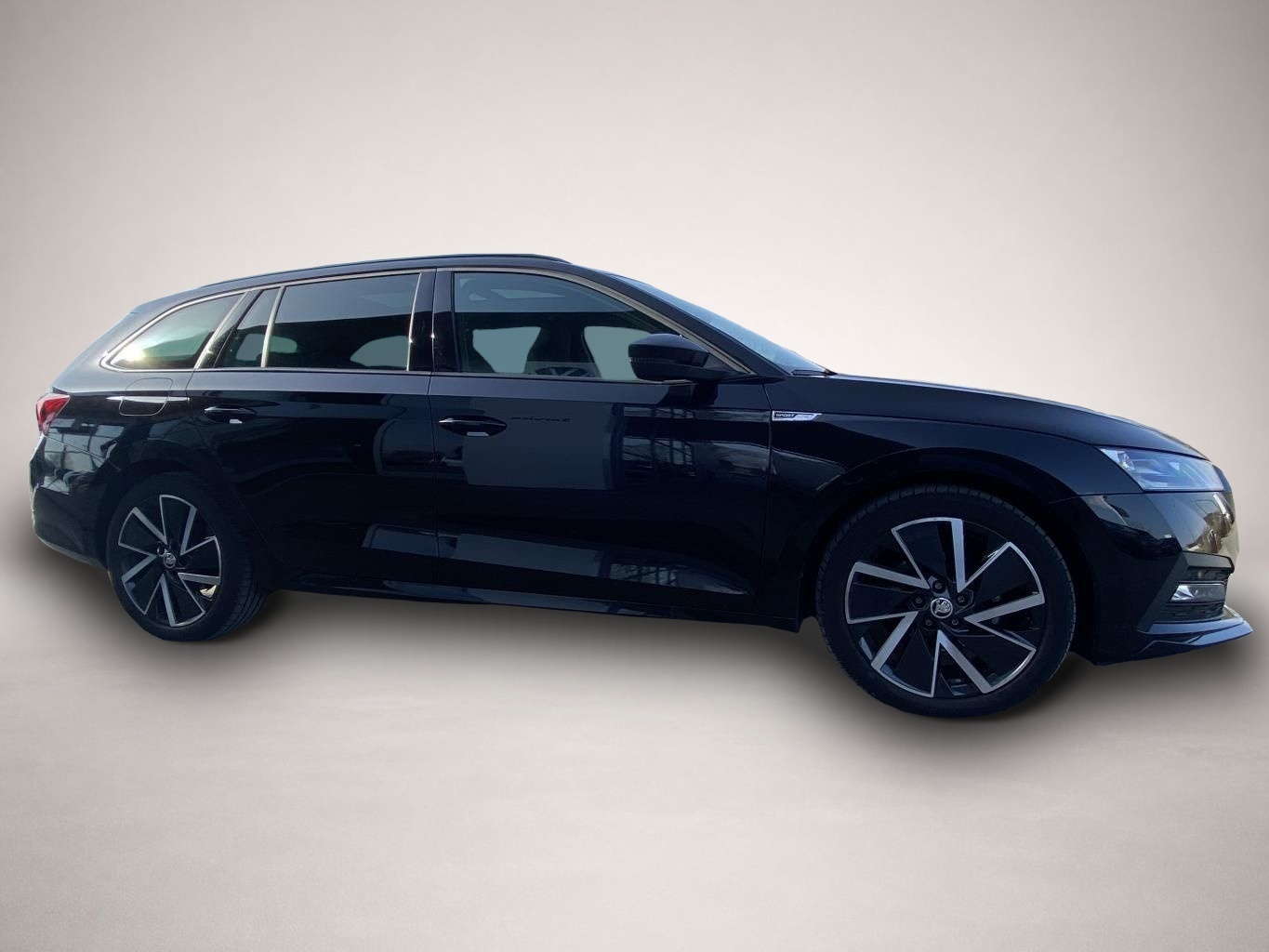 Fotografie des Skoda Octavia Combi 2.0 TDI DSG Sportline PANORAMA+HEA
