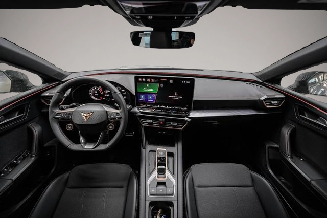 Bild 4 Cupra Leon ST 2,0 TSI DSG 4x4 Cupra - LAGER 150 kW (204 PS.
