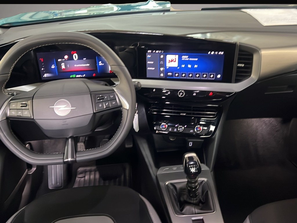 Bild 3 Opel Mokka 1.2T GS Design Paket Black*LED*PDC