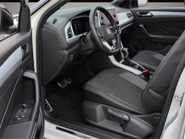Bild 4 Volkswagen T-Roc GOAL+ TDI*DSG AHK LED+ ACC Navi R-Kam 18*