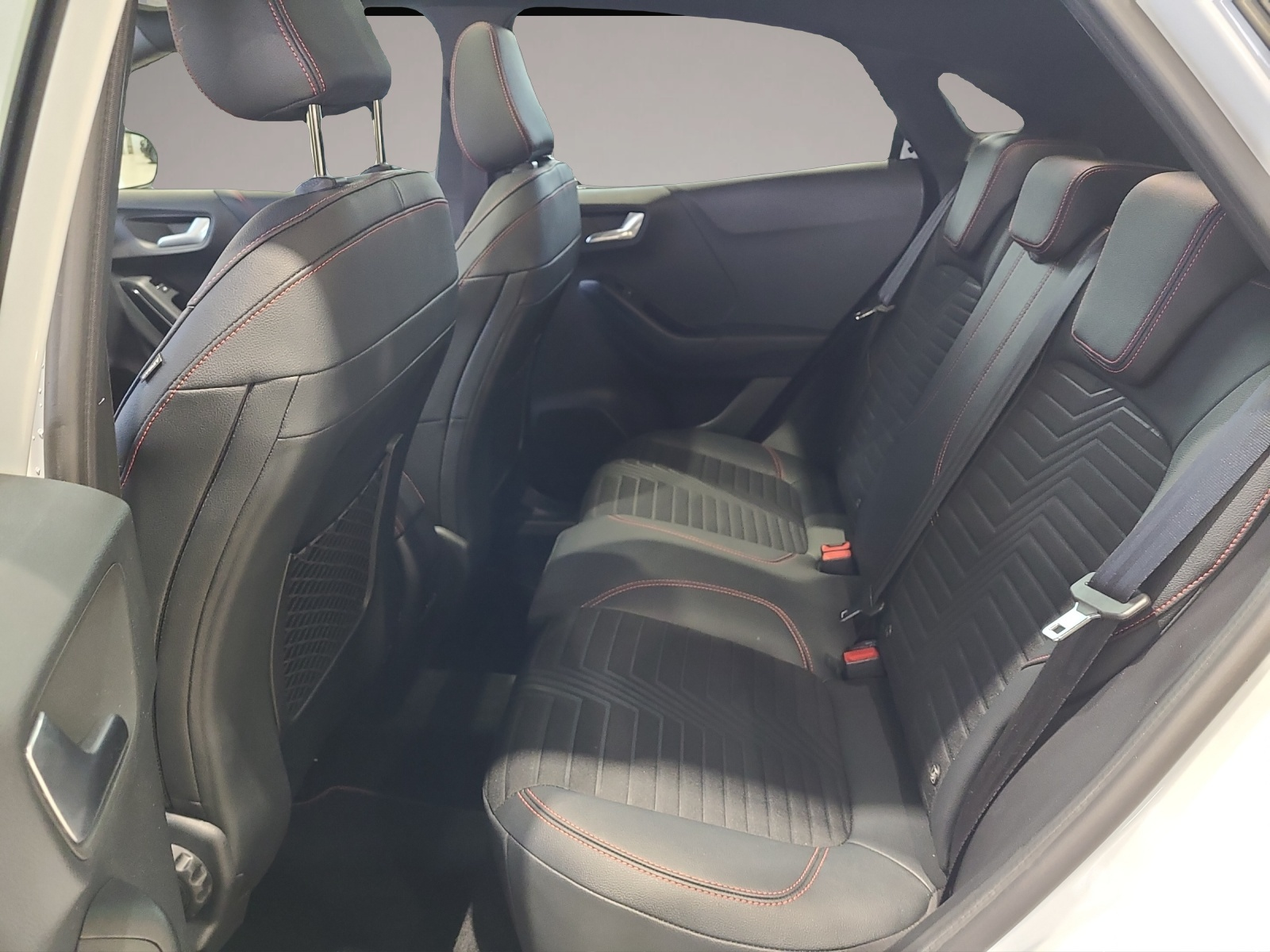 Bild 6 Ford Puma ST-Line X LED Kamera PDC h. Navi Keyless SH