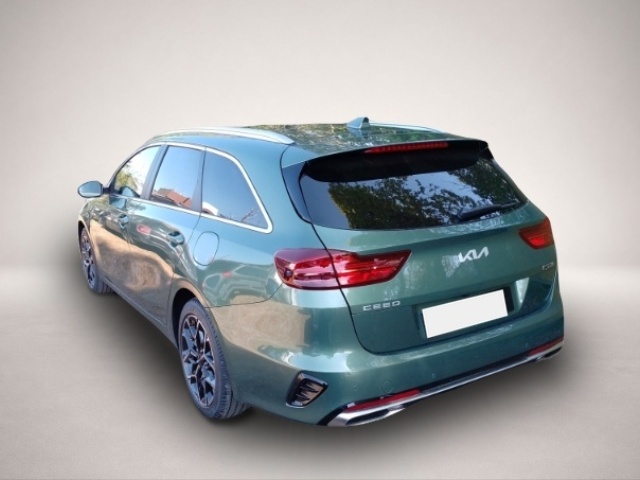 Fotografie Kia cee'd / Ceed Cee'd_sw GT Line 1.5 STD Navi digitales Cockpit