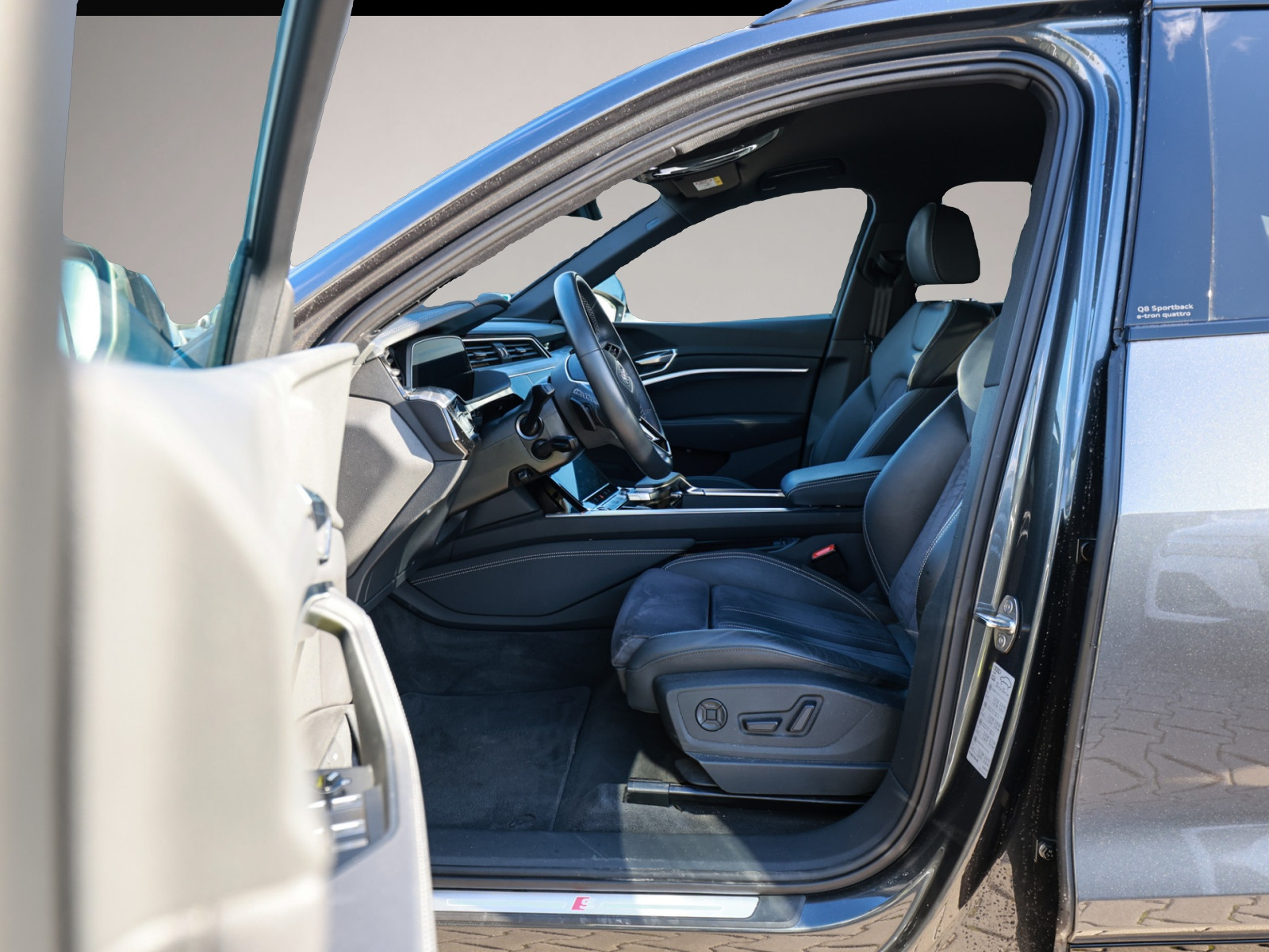 Bild 7 Audi Q8