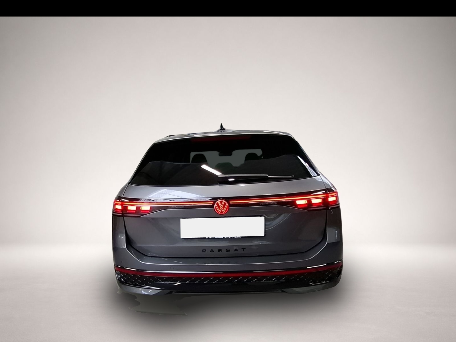 Bild 4 Volkswagen Passat Variant R-Line 2,0 l TDI SCR 110 kW (150