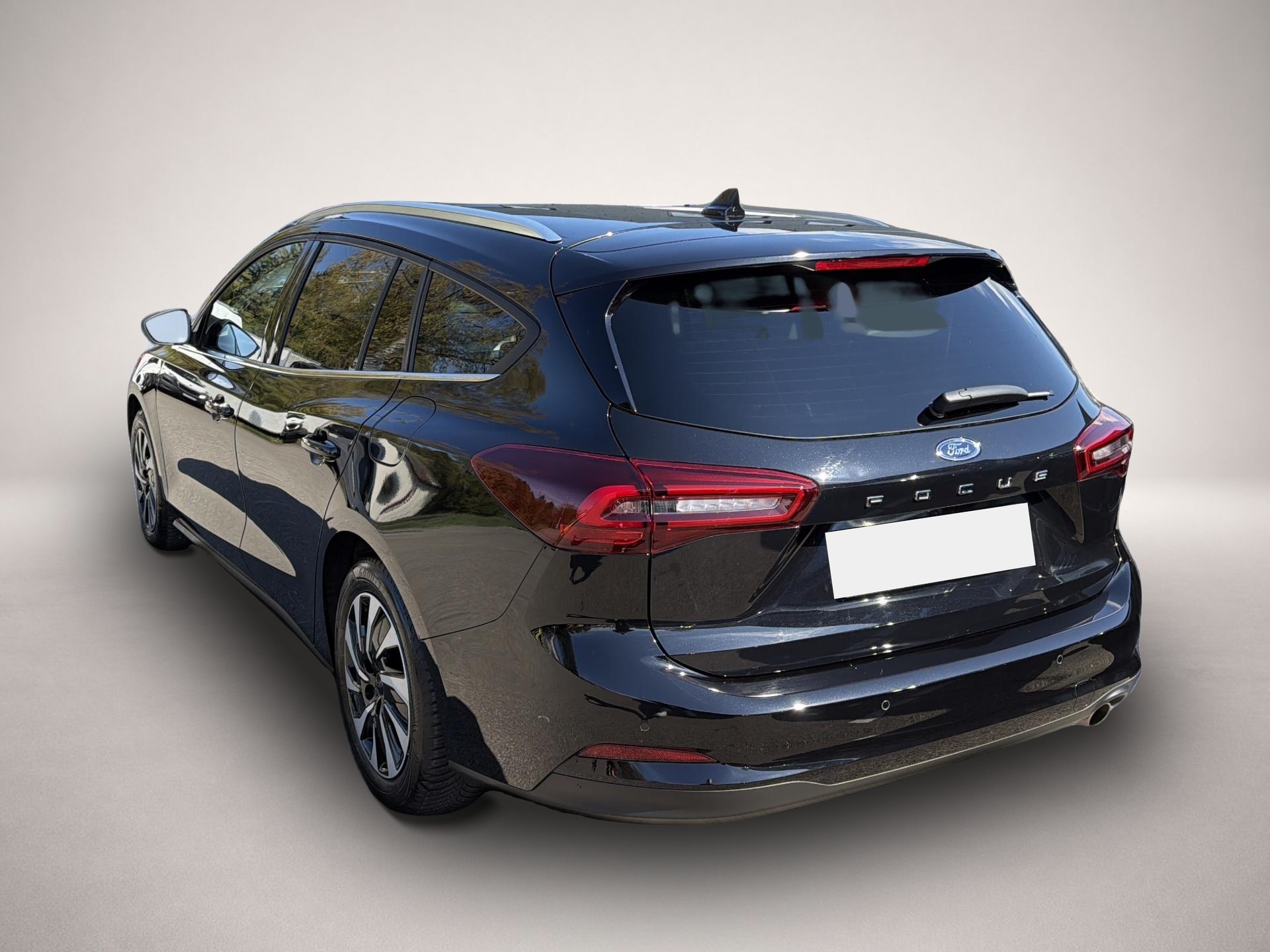 Fotografie 2 des Ford Focus Titanium Bluetooth Navi LED Klima