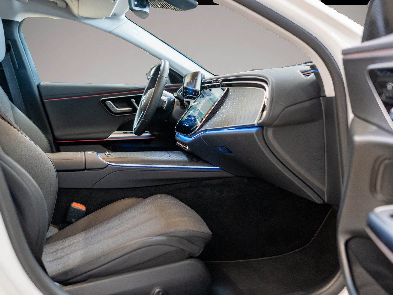 Bild 2 Mercedes-Benz E 220