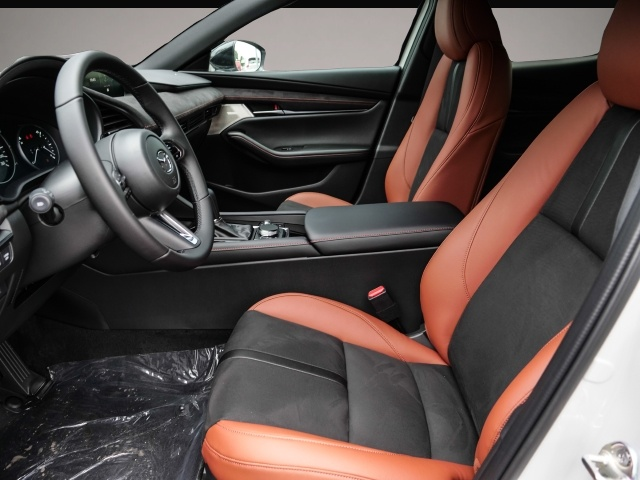 Bild 4 Mazda 3 Nagisa 2.5L e-SKYACTIV G 140PS 6AT FWD