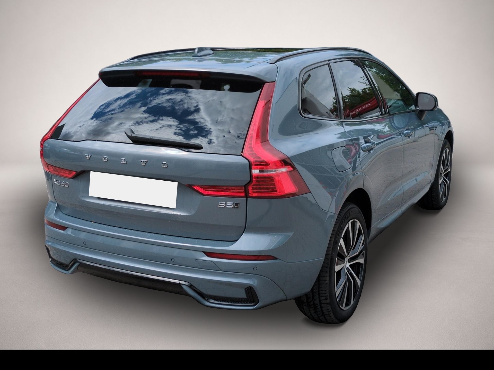 Bild 3 Volvo XC60 XC 60 Plus Dark AWD