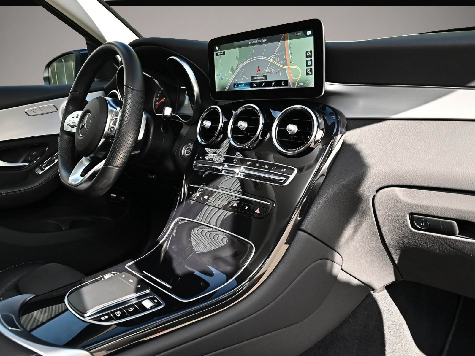 Bild 5 Mercedes-Benz GLC 300
