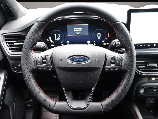 Bild 5 Ford Focus Turnier ST-Line X 155PS Aut. FAP Winter Pa