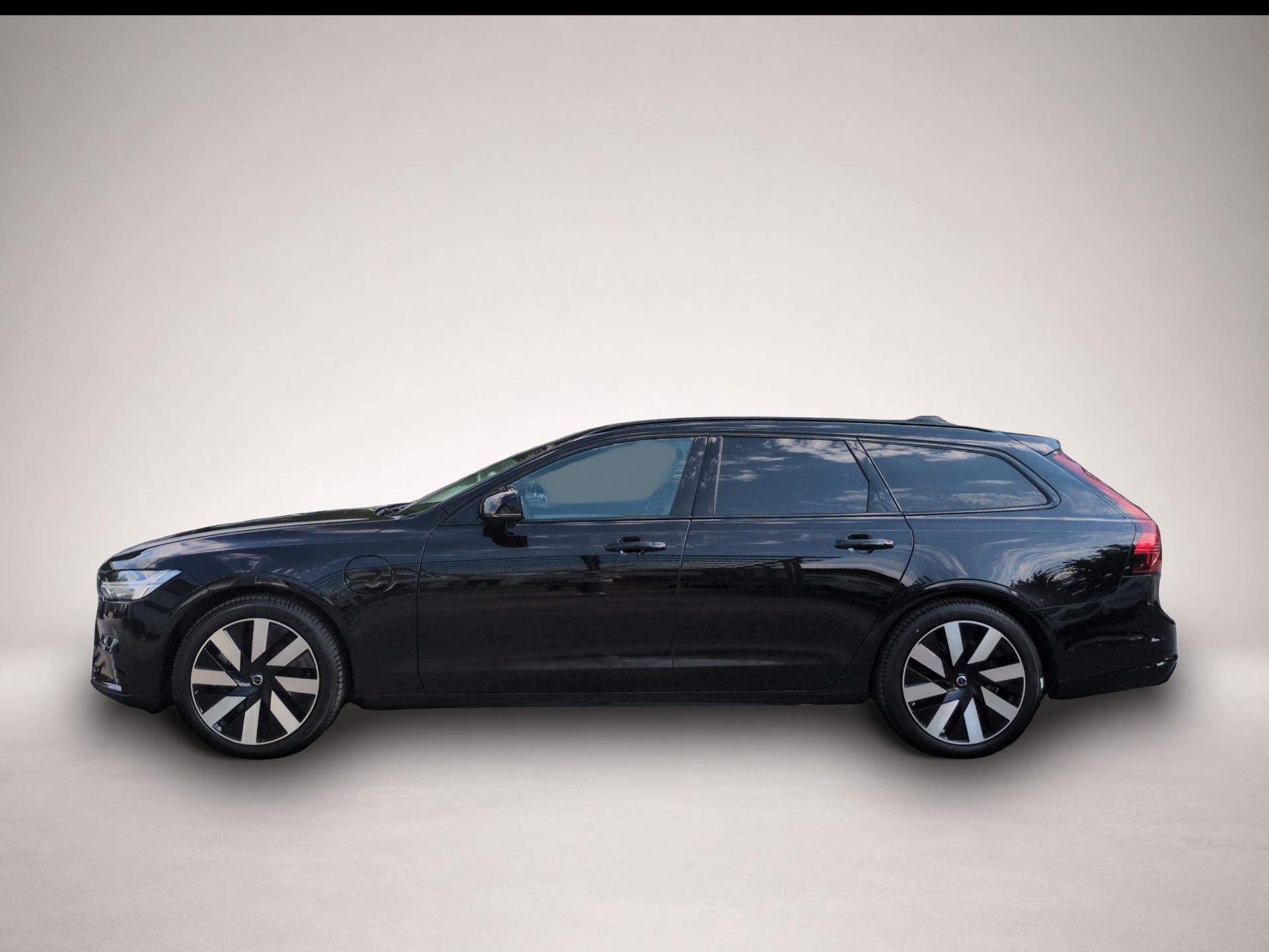 Bild 6 Volvo V90 T6 Recharge Plus Dark Plug-In Hybrid AWD Aut