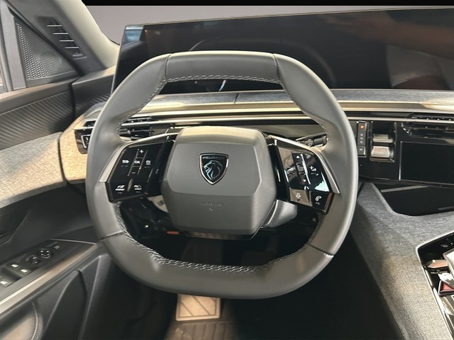 Bild 8 Peugeot 5008 Mild-Hybrid 145 Allure CARPLAY NAVI 360°KAM
