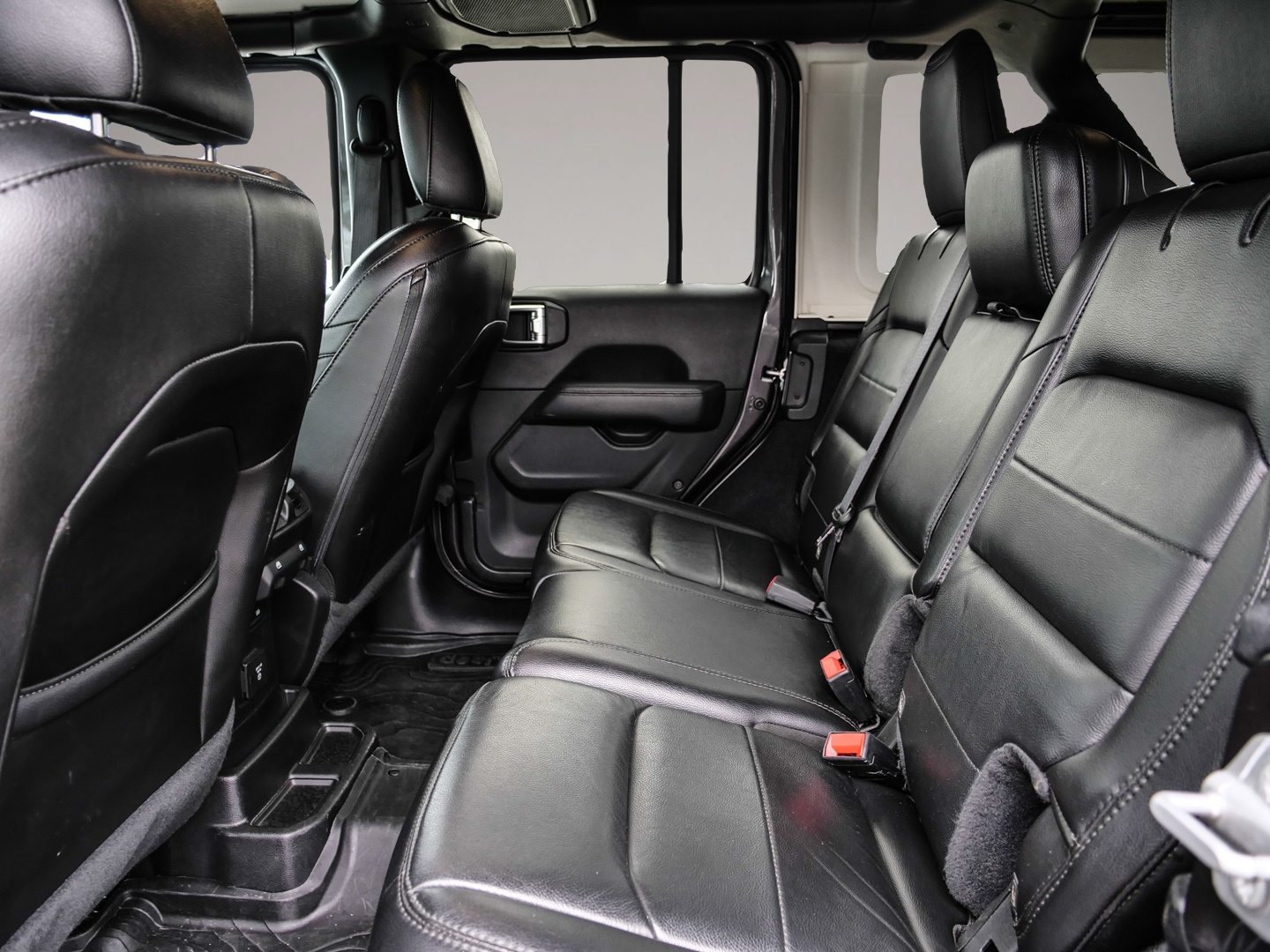 Bild 6 Jeep Wrangler Unlimited Sahara AHK-abnehmbar Navi Led