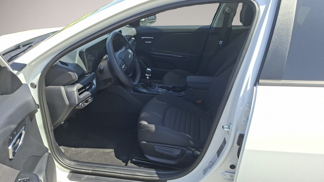 Bild 5 Kia K4 SW Vision MT ACC LED Nav SHZ PrivG Kam Keyl