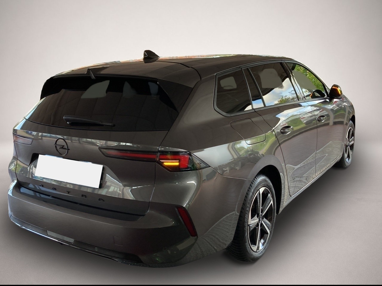 Bild 6 Opel Astra Sports Tourer GS AT Shz Navi Kamera 360 AH
