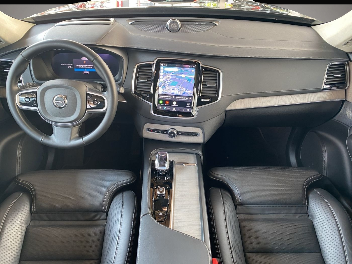 Bild 8 Volvo XC90 T8 Ultra Dark Recharge WiPa*LED*DAB*SitzHZG
