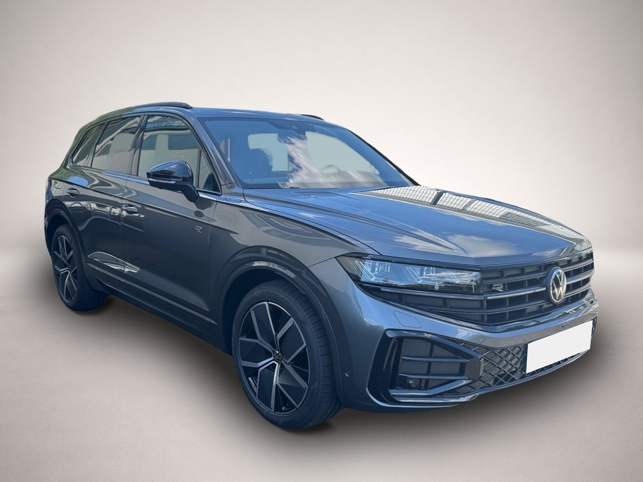 Bild 2 Volkswagen Touareg R-Line Final Edition Luftfahrw. Standhzg
