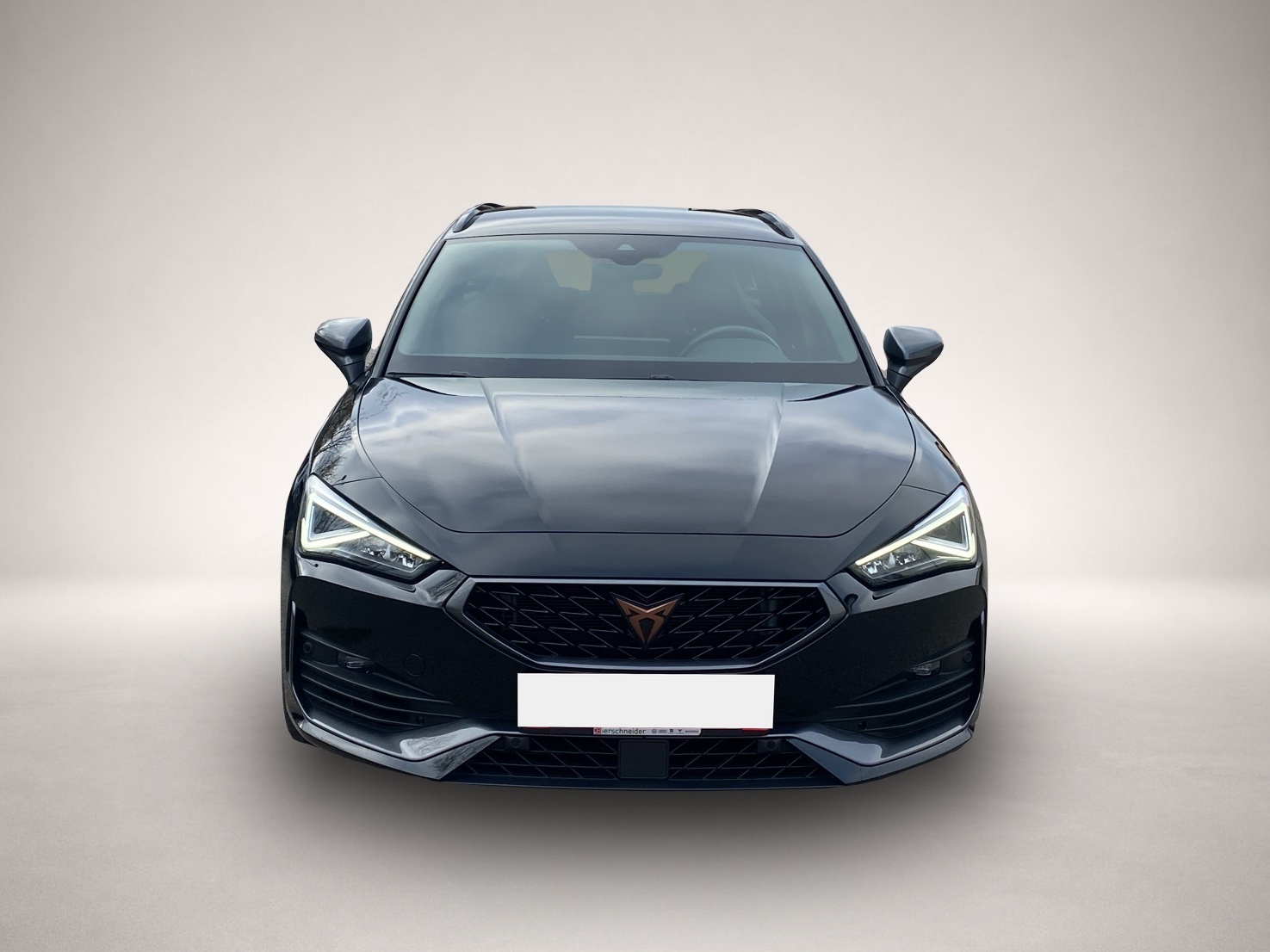 Bild 2 Cupra Leon Sportstourer 2.0 TSI DSG 4Dr. VZ KEYLESS DC