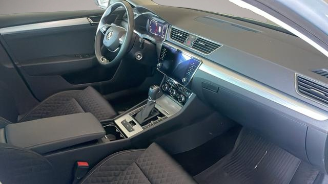 Bild 2 Skoda Superb 1.5 TSI 150 ch DSG7 Ambition 110 kW (150.