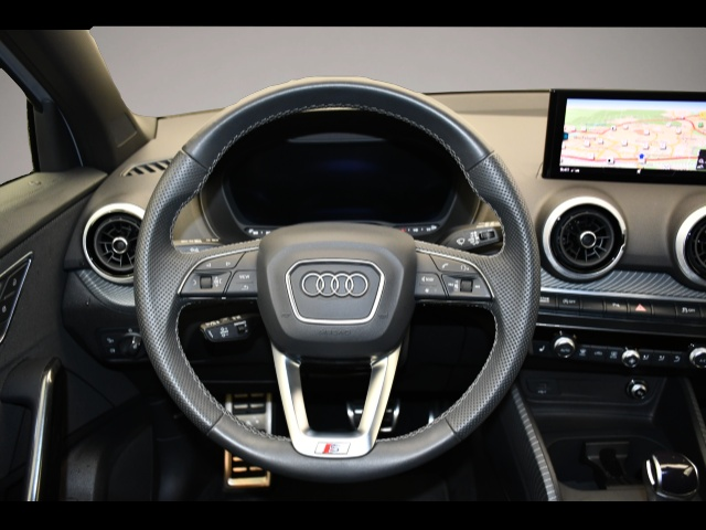 Bild 5 Audi quattro Q2 35 TDI quattro S-tronic S line Rückfahrkam/Ma