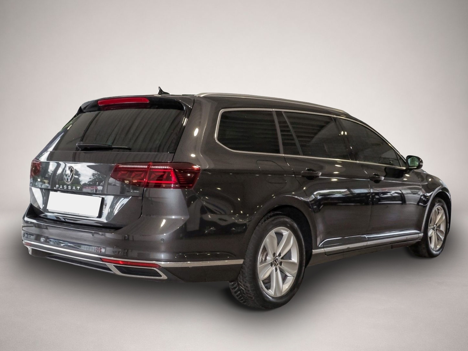 Fotografie des Volkswagen PASSAT ELEGANCE 2.0 TDI
