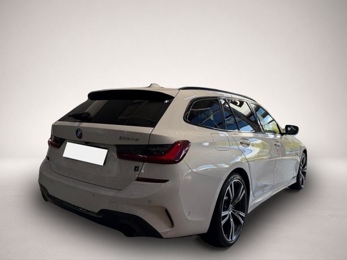Bild 5 BMW 330 e M Sport Shadow-Line LiveCockpit Prof. ACC