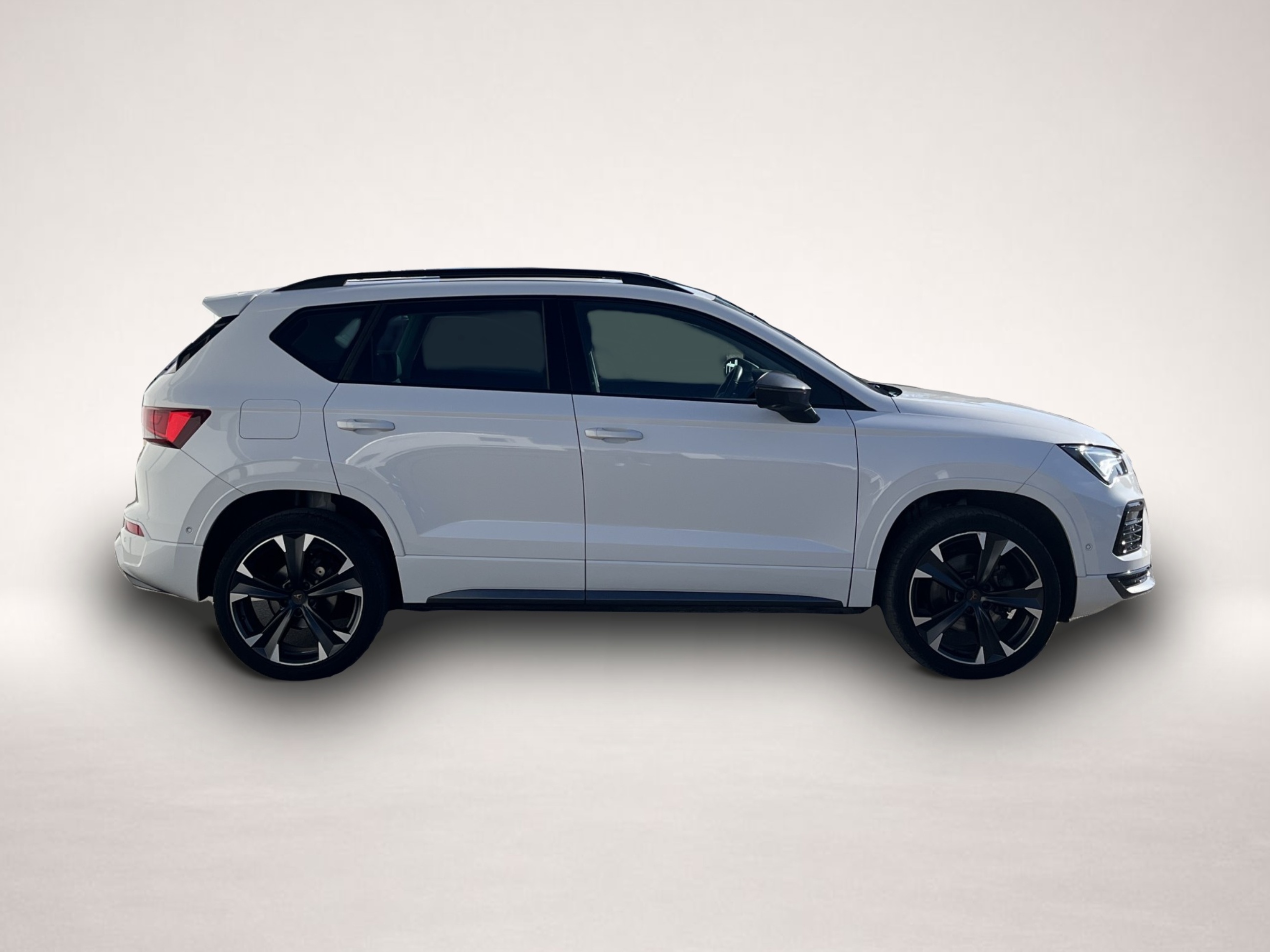 Bild 4 Cupra Ateca 1.5 TSI DSG 181¤ m.20% Anz. AHK PANO AreaV