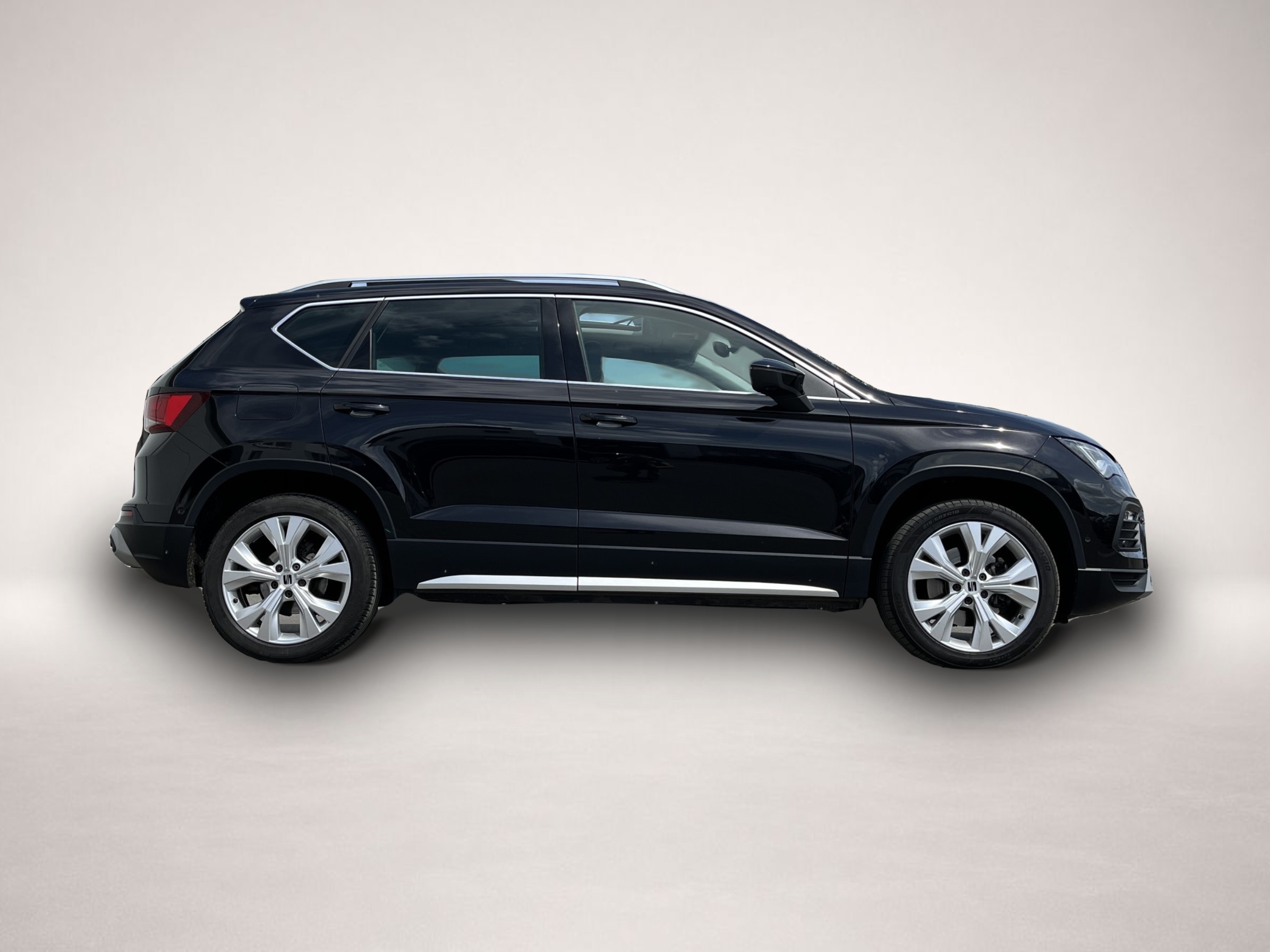 Fotografie des Seat Ateca 2.0 TDI XPERIENCE 18Zoll PANO RFK Virt.Coc