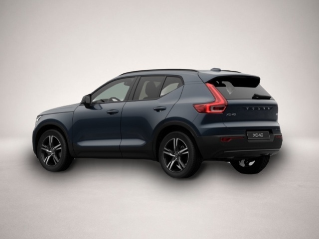 Bild 2 Volvo XC40 Plus Dark 2WD 360 Grd Kamera Frontscheibenh