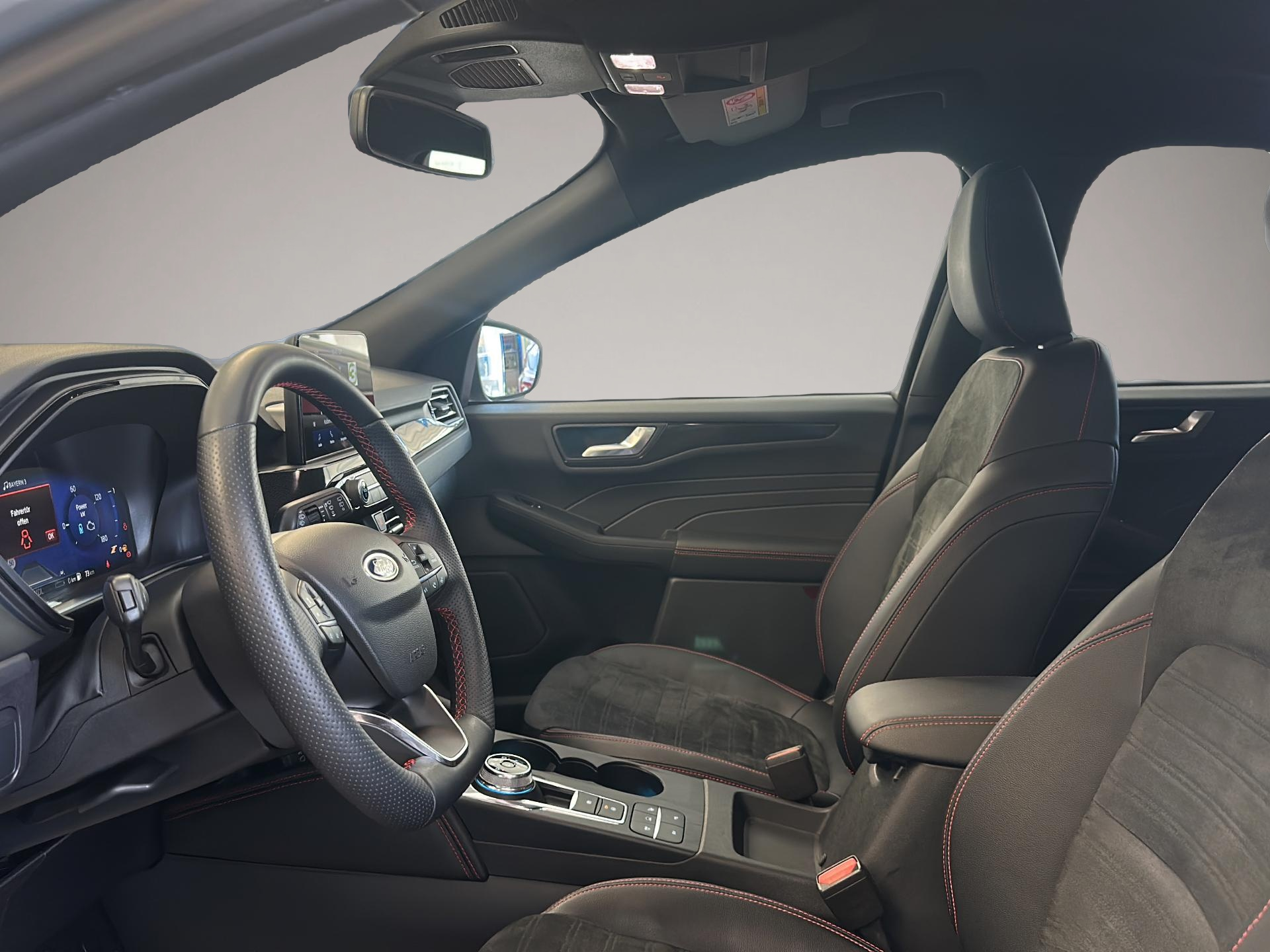 Bild 7 Ford Kuga Plug-In Hybrid ST-Line X Sportpaket Bluetoo