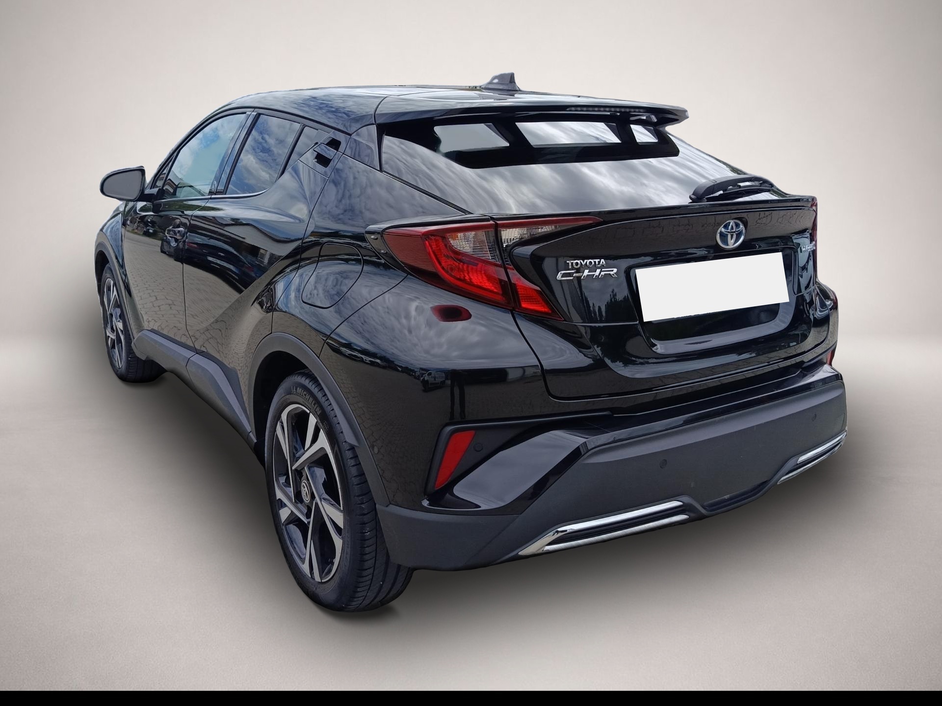 Bild 2 Toyota C-HR 2.0 Hybrid Team D 