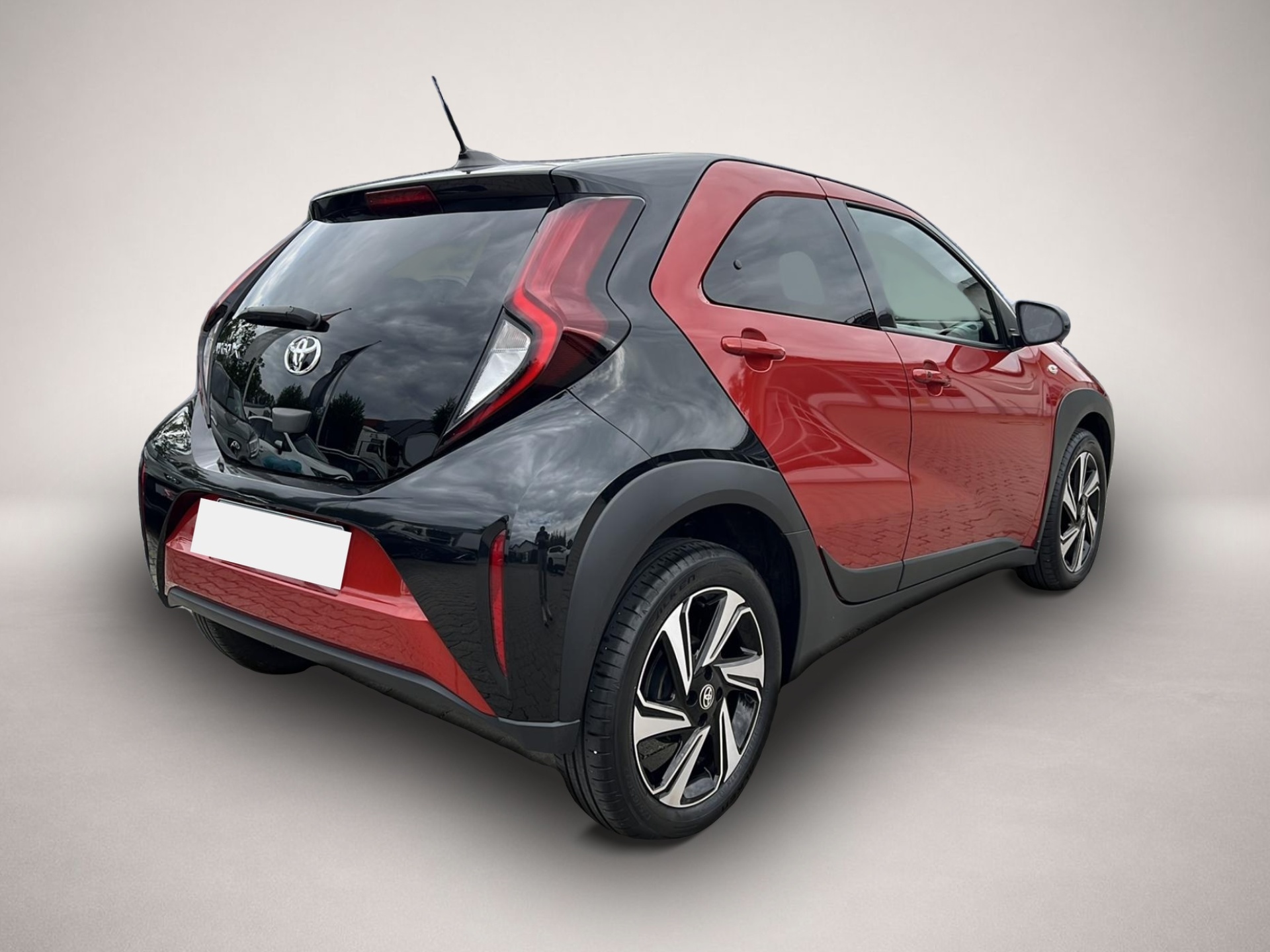 Bild 2 Toyota Aygo (X) Aygo 1,0-l- Pulse Bluetooth Klima Einparkhilfe