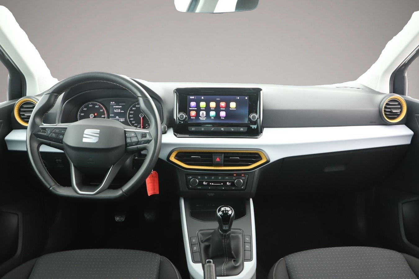 Bild 7 Seat Arona 1.0 TSI Style Parklenkassist/AHK/DAB