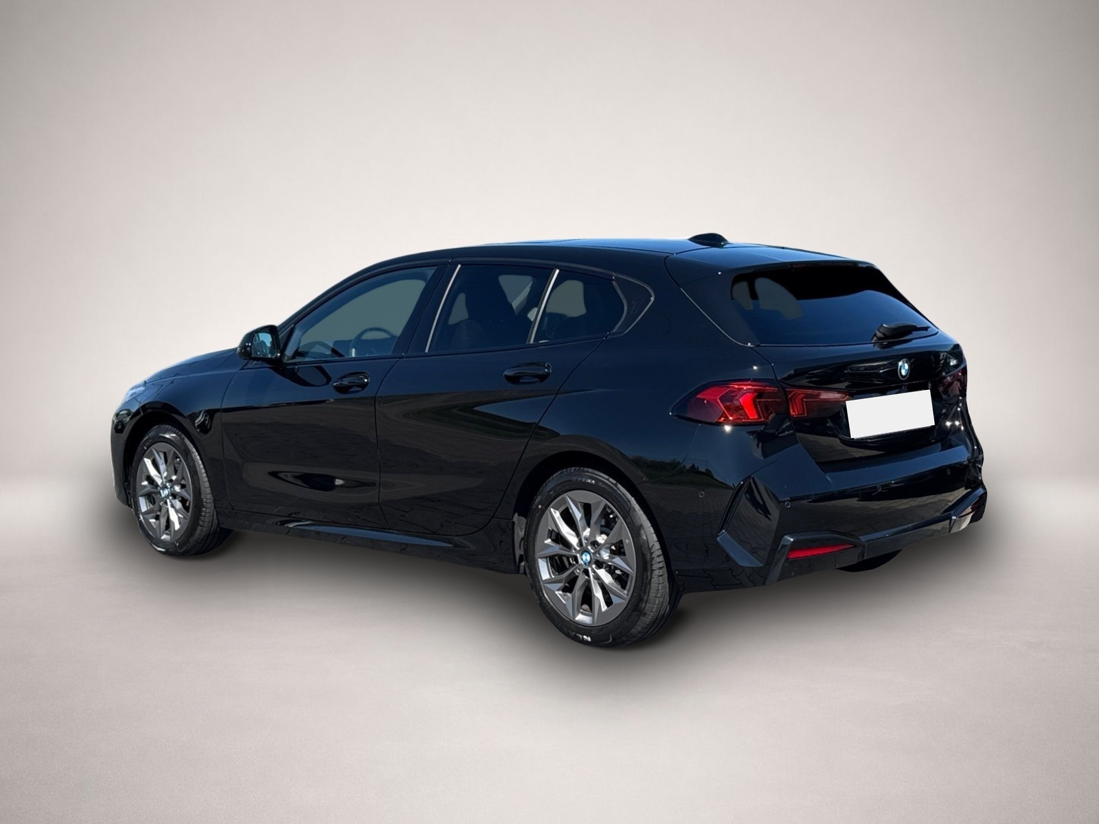 Bild 4 BMW 116 116i Steptronic|PANO|KAMERA|HARMAN KARDON|SHZ