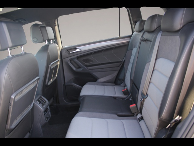 Bild 5 Volkswagen Tiguan Allspace 2.0 TSI 4Motion DSG R-Line DCC/A
