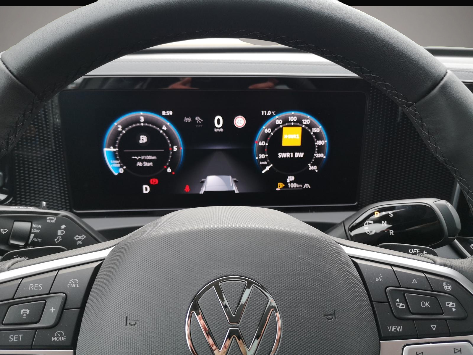 Bild 4 Volkswagen Tiguan 1.5 eTSI Life Navi ACC LED
