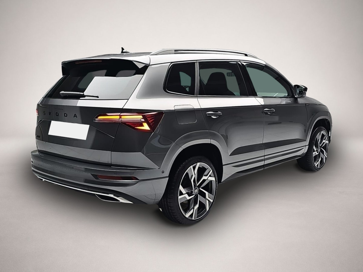 Fotografie 2 des Skoda Karoq 1.5 TSI DSG Sportline Navi LED-Matrix Pano