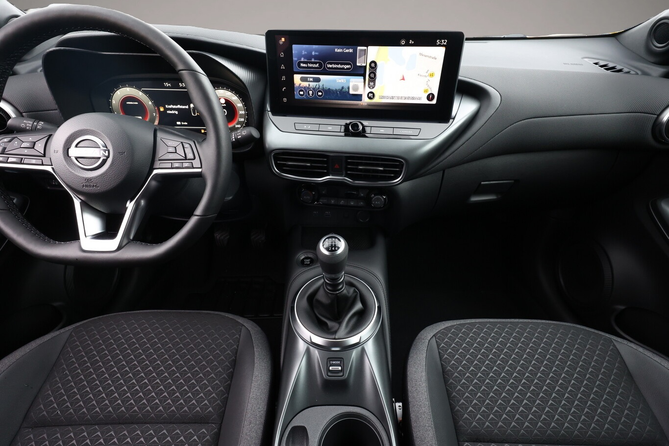 Bild 8 Nissan Juke N-Connecta MT SHZ Nav DigC Keyl PrivG LHZ