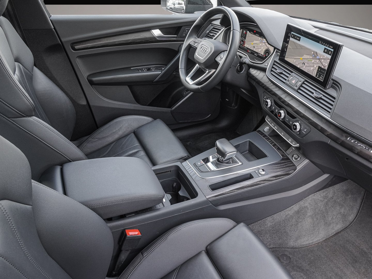 Bild 6 Audi quattro Q5 advanced 40 TFSI quattro S tronic Virtuell LE