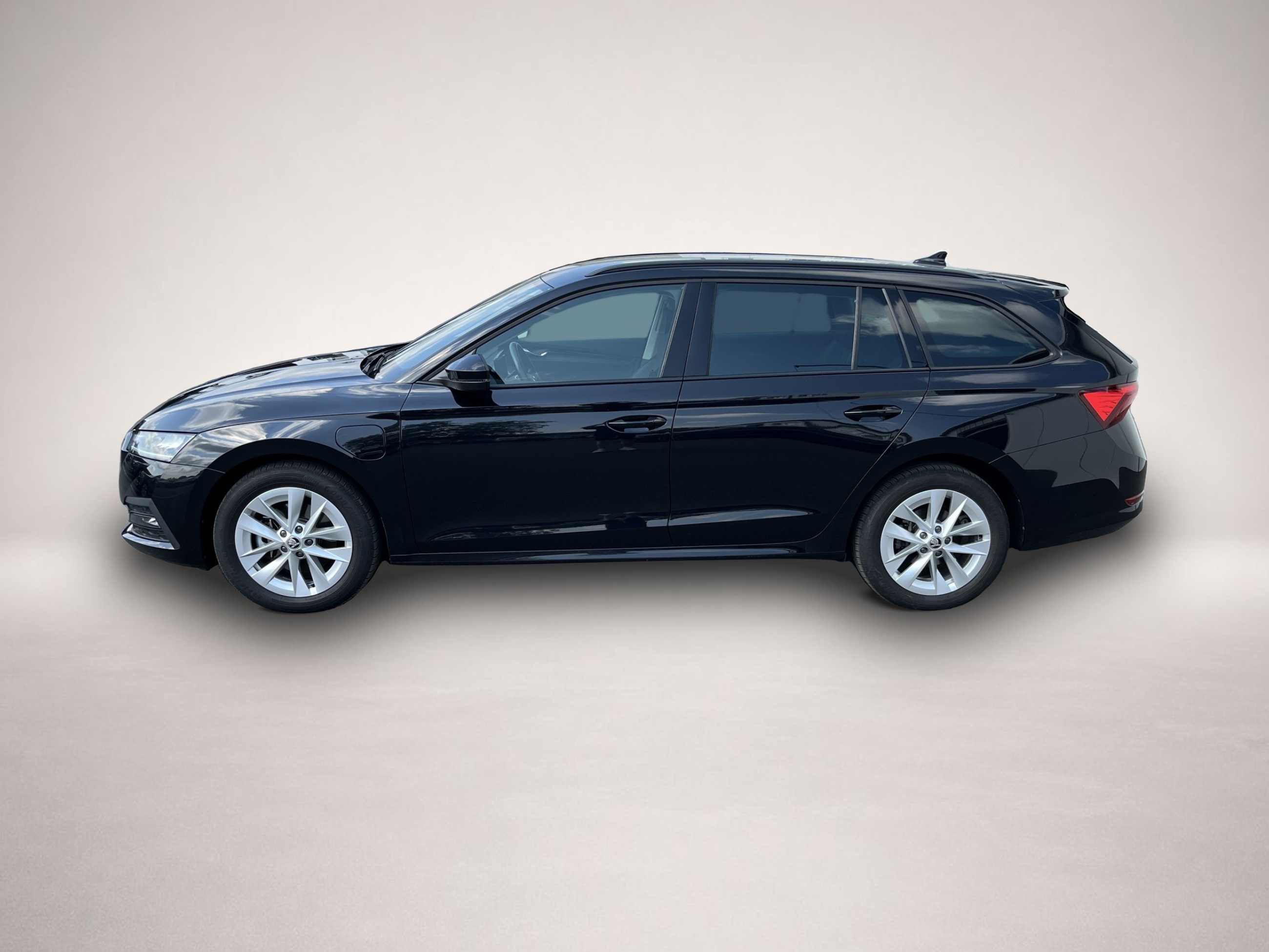Bild 3 Skoda Octavia Combi 1.4 TSI e-Hybrid Ambition 156¤ m.2