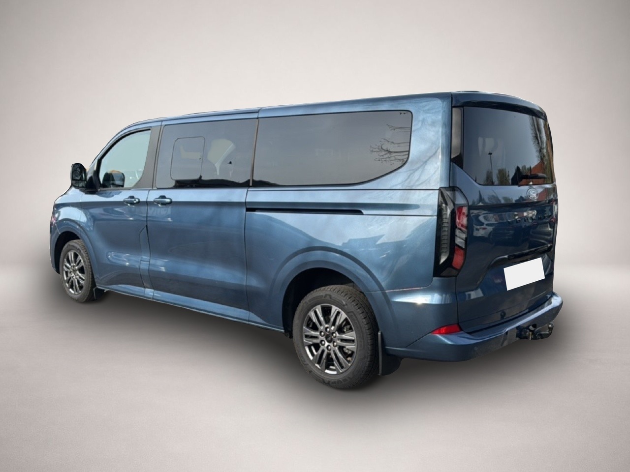 Bild 4 Ford Tourneo Custom TITANIUM 320 L2 NAVI / AHK / STD